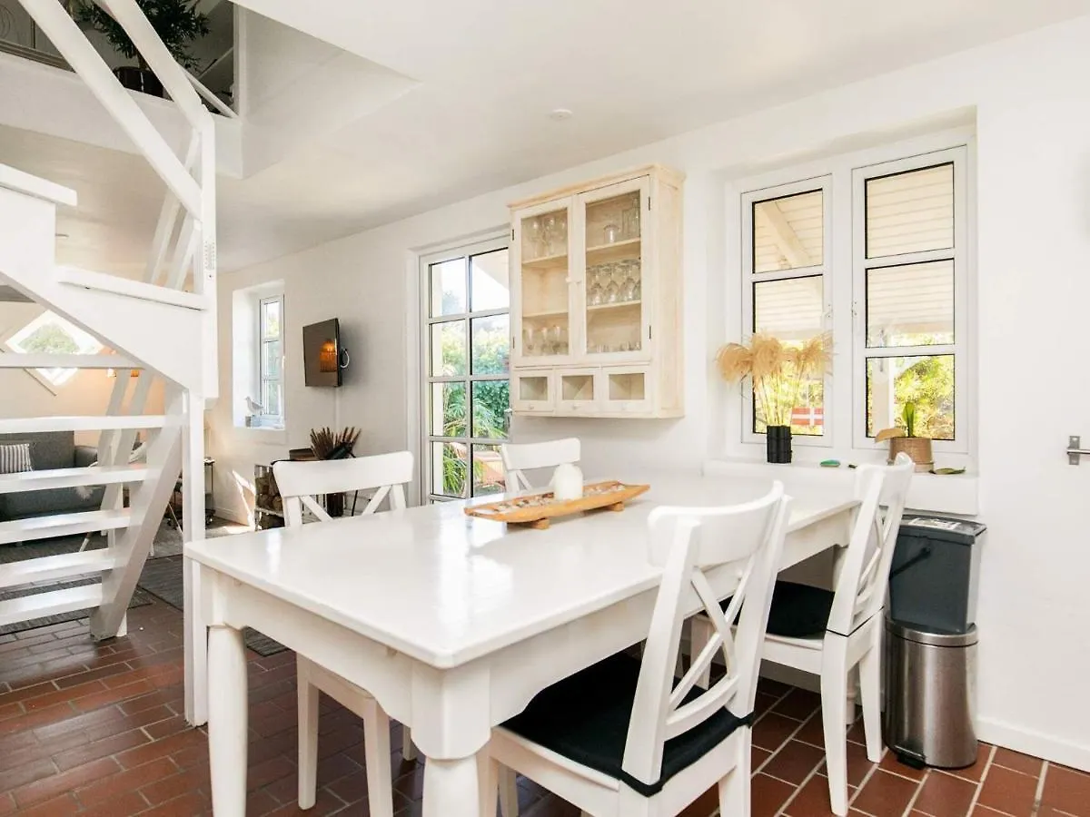 4 Person Holiday Home In 스카겐